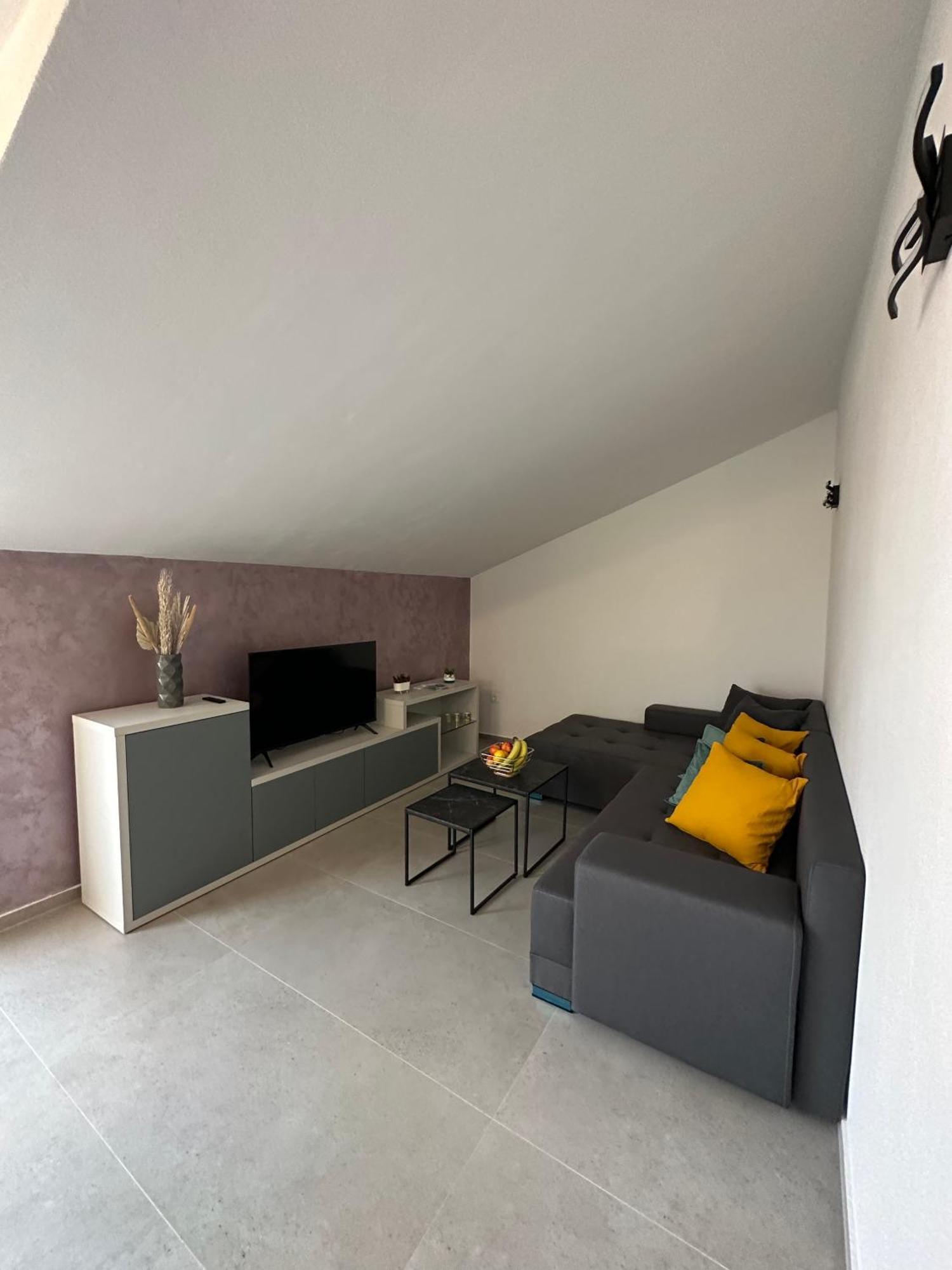 Apartment Andric Crikvenica Buitenkant foto
